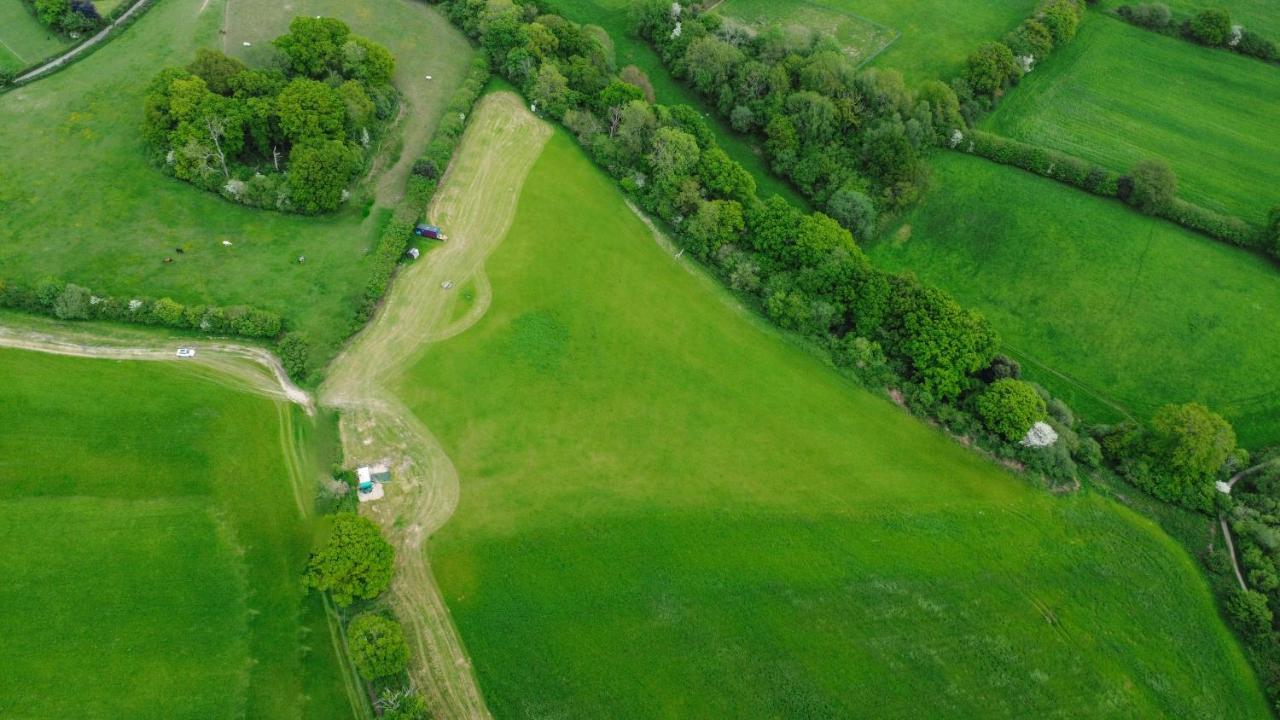 Quirky Vintage Horsebox Conversion With Stunning Views Of Ardingly Reservoir Balcombe Dış mekan fotoğraf